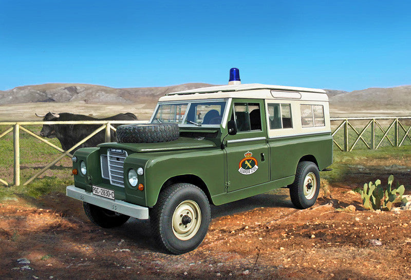 Italeri 1/35 Land Rover 109 “Guardia Civil”<br>(Shipped in 10-14 days)