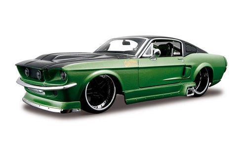 Maisto 1/24 Ford Mustang GT 1967 DESIGN (Kit)<br>(Shipped in 10-14 days)