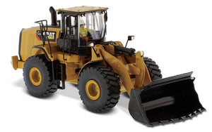 CAT Diecast Masters 1/50 CAT 966M Wheel Loader HL<br>(Shipped in 10-14 days)